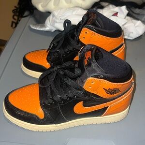 Jordan Retro 1 OG shattered backboard